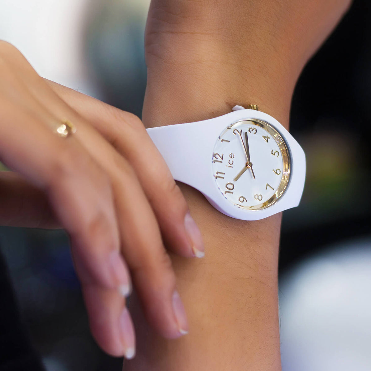 ice-glam-white-gold-numbers-small-3h