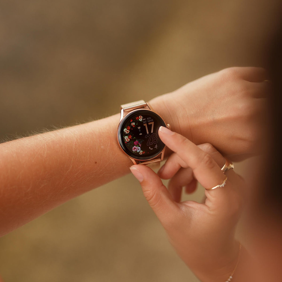 ice-smart-2-0-rose-gold-milanese-band-1-2-amoled