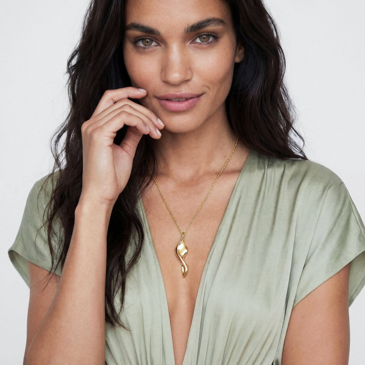 Sif Jakobs Collier Foglia SJ-P2808-YG-38-45