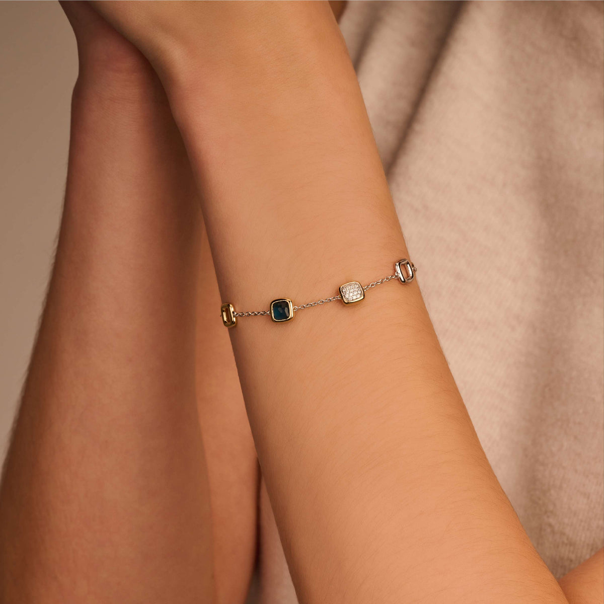 Ti Sento Milano Bracelet à charms Coussin et rectangle 23080DB