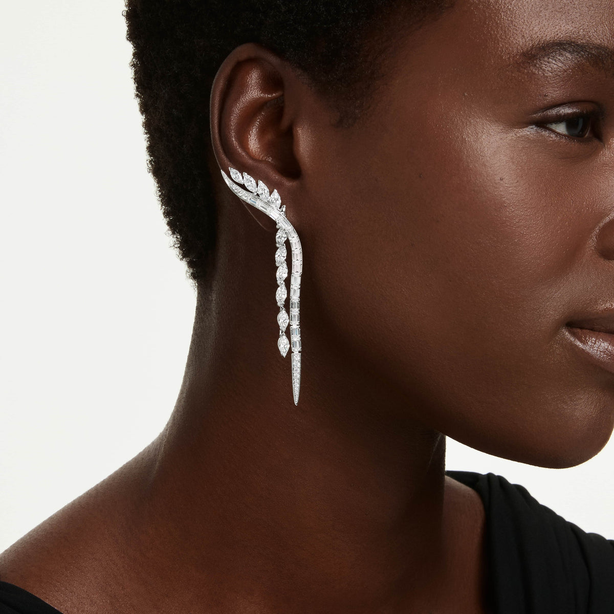 Swarovski Boucles d'oreilles Mesmera Blanc 5753675