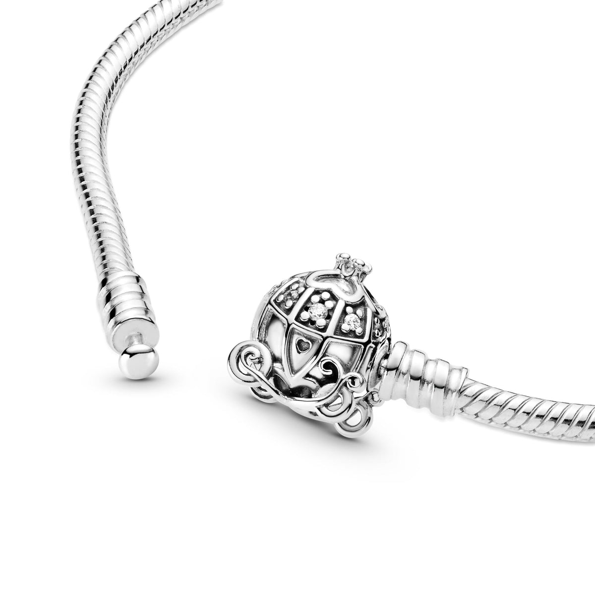 Pandora Disney Bracelet Pandora Moments Disney Cendrillon Fermoir Carrosse Citrouille 599190C01