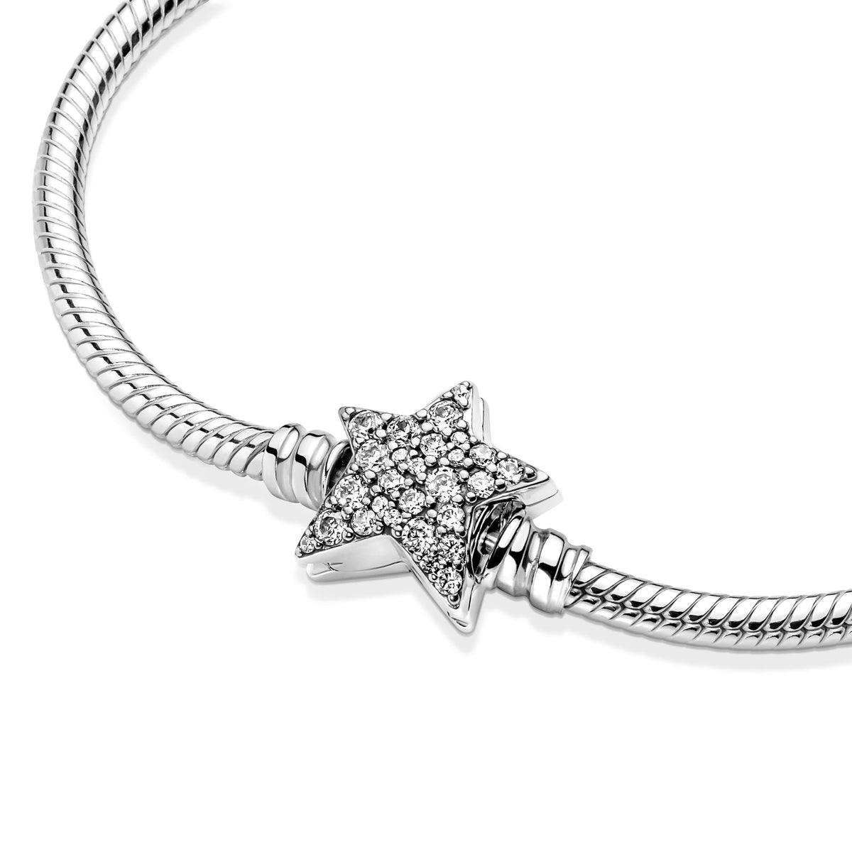 Pandora Moments Bracelet Maille Serpent Fermoir Étoile Asymétrique 599639C01
