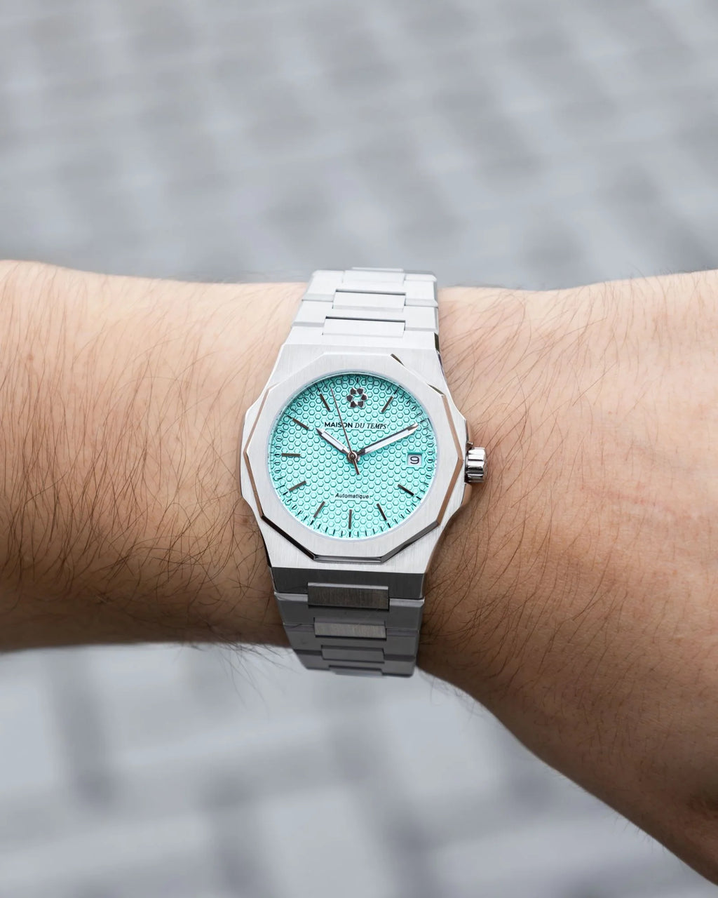 Maison du Temps Zeta 1040-A