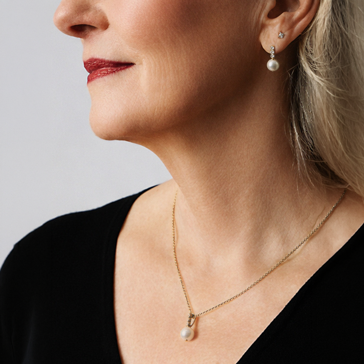 Bering Boucles d'oreilles pendantes Arctic Pearls 756-27-05