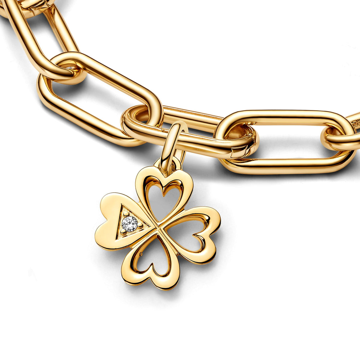 Pandora ME Charm Médaillon Trèfle à Quatre Feuilles Cœur 763034C01