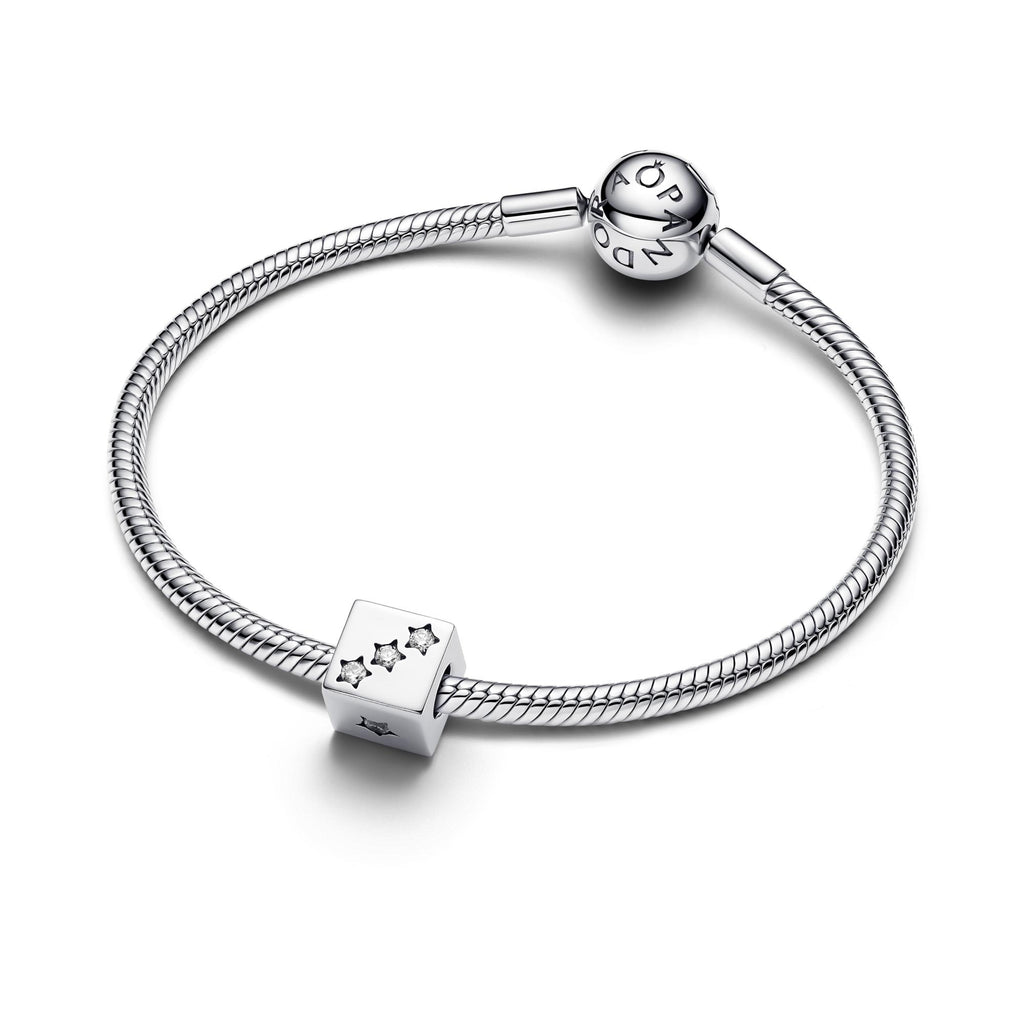 Pandora Moments Charm Dé Porte-Bonheur 793581C01