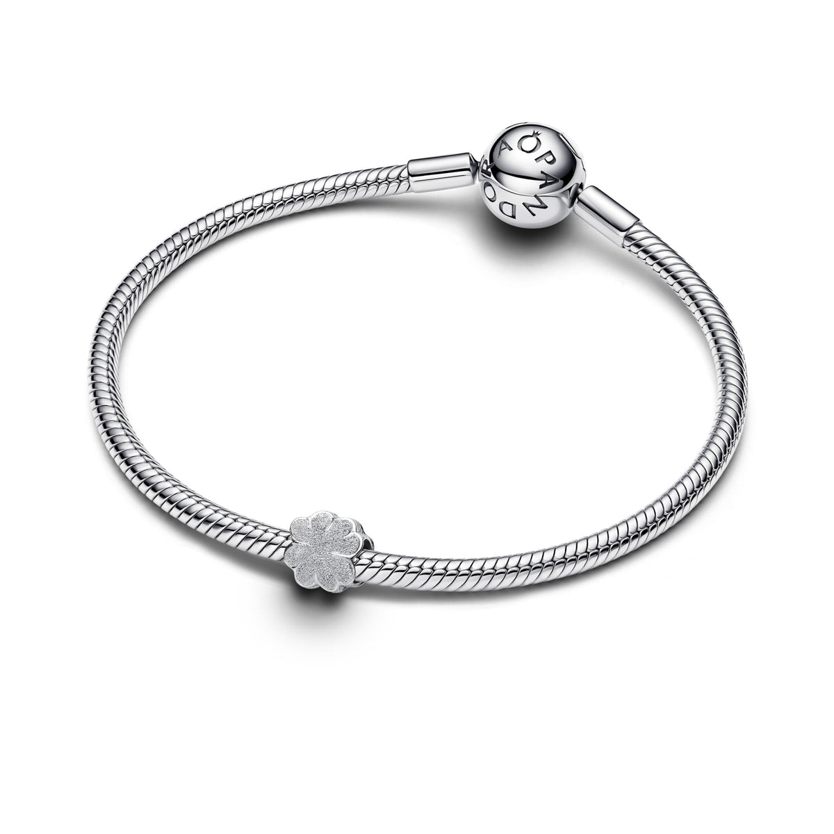 Pandora Moments Mini Charm Trèfle Texturé 794047C00