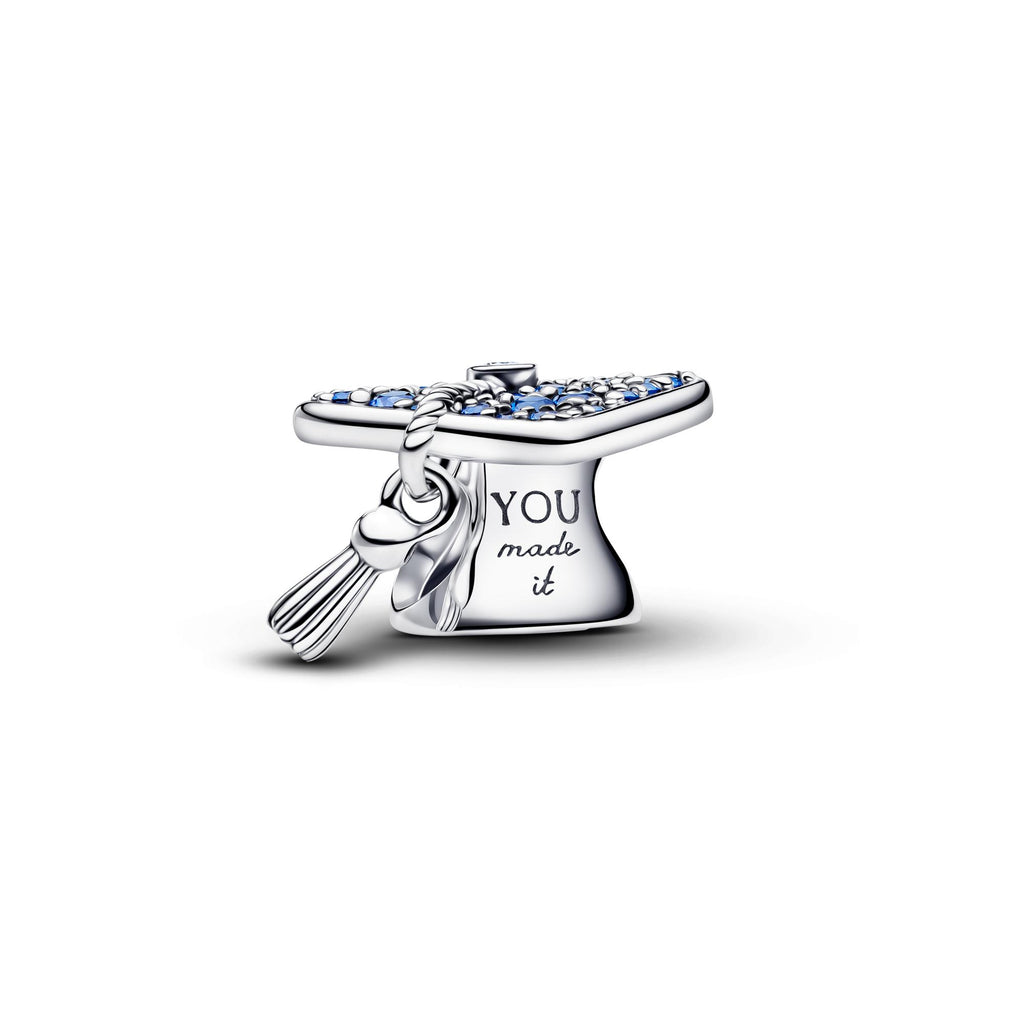 Pandora Moments Charm Toque de Diplômée 2026 Bleu Scintillant 794461C01