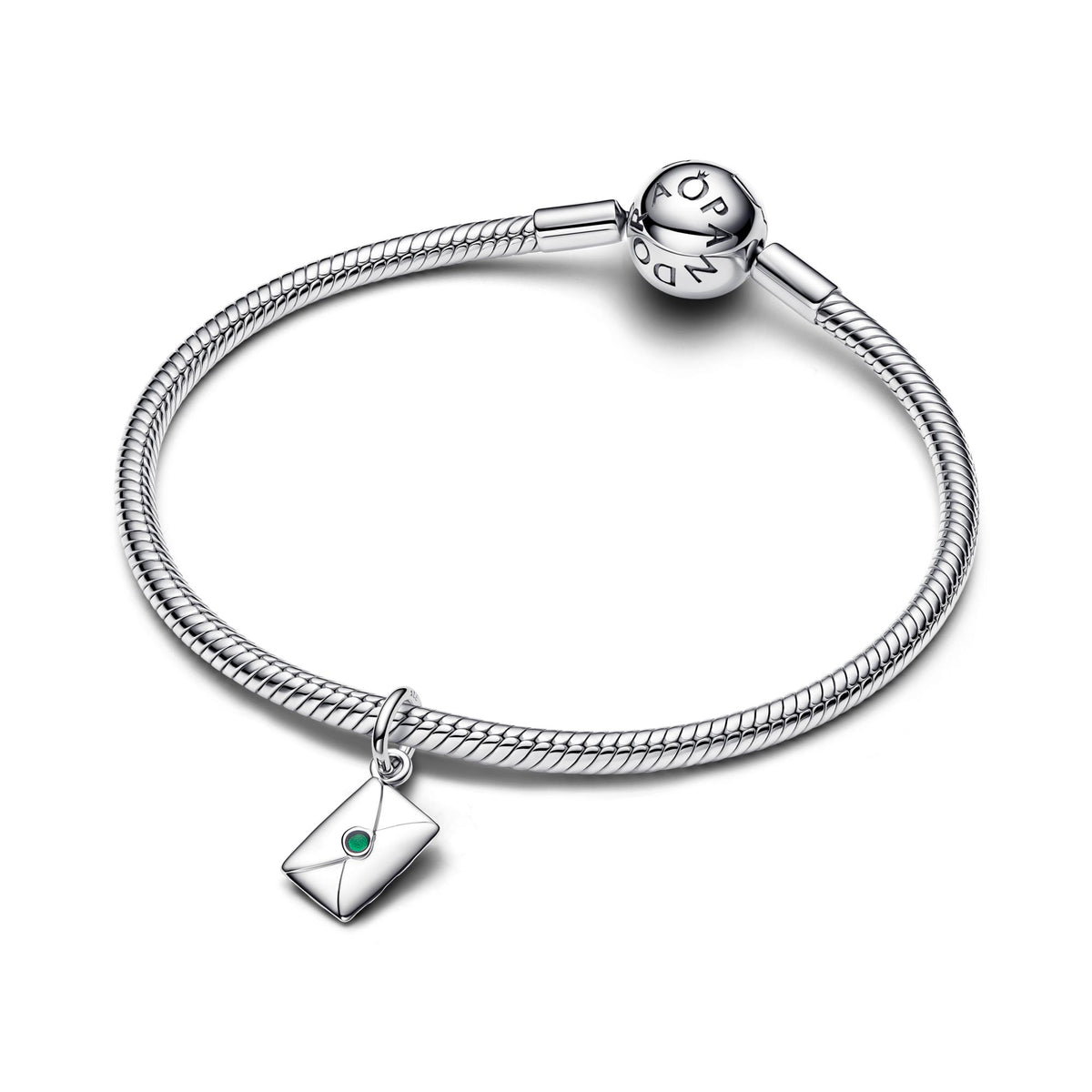 Pandora Moments Charm Pendant Lettre au Père Noël 795065C01