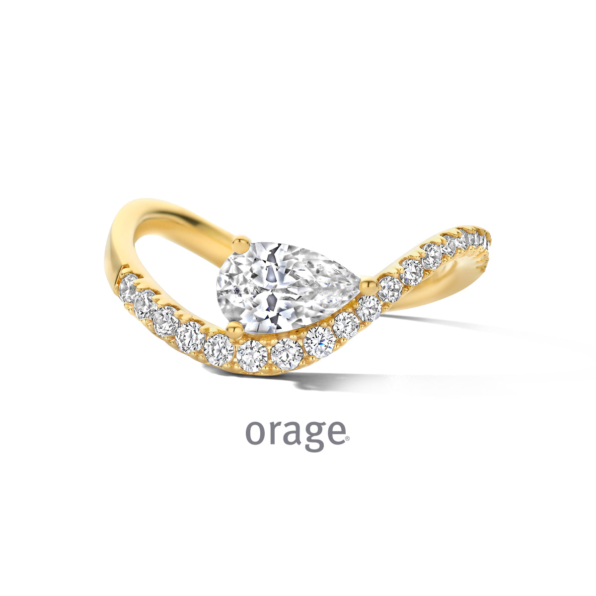 Orage Bague plaqué or zircons BC048