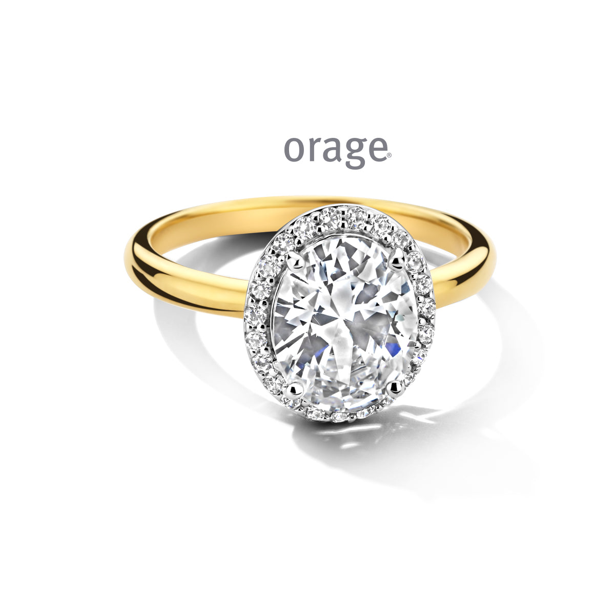Orage Bague entourage ovale plaqué or zircons BC062