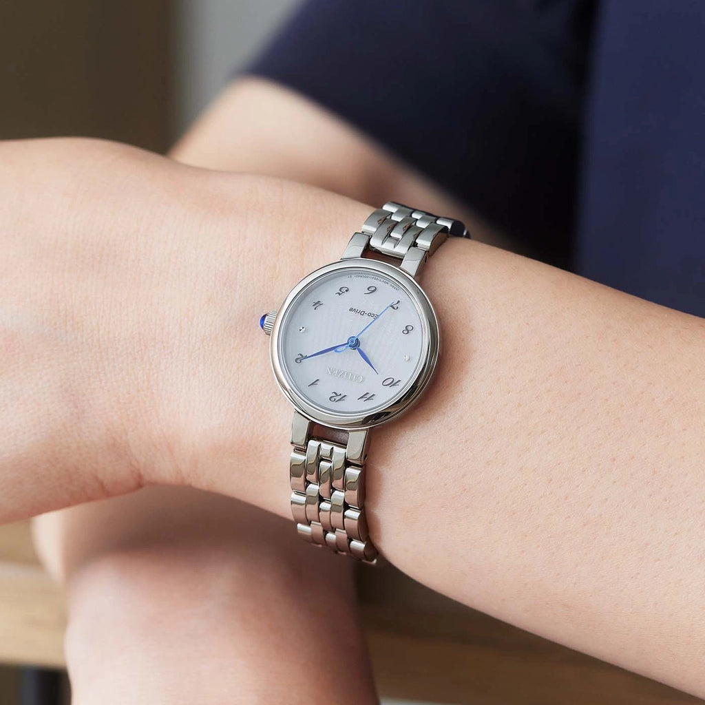 citizen-em0990-81a