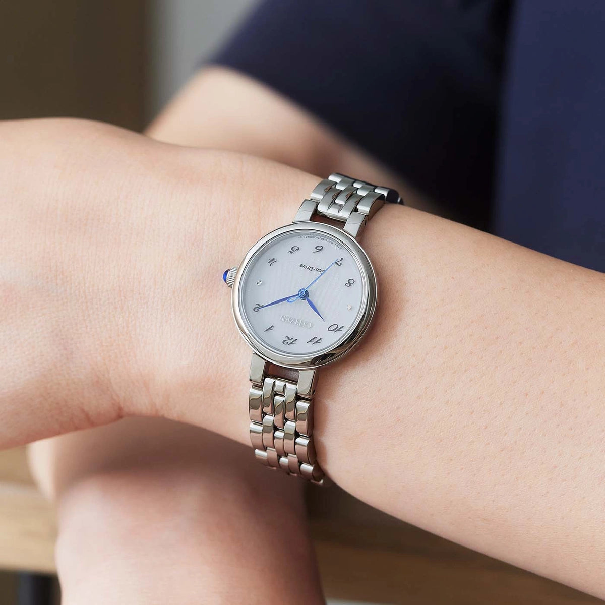 citizen-em0990-81a