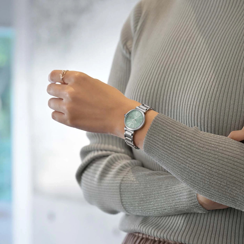 citizen-em1070-83l
