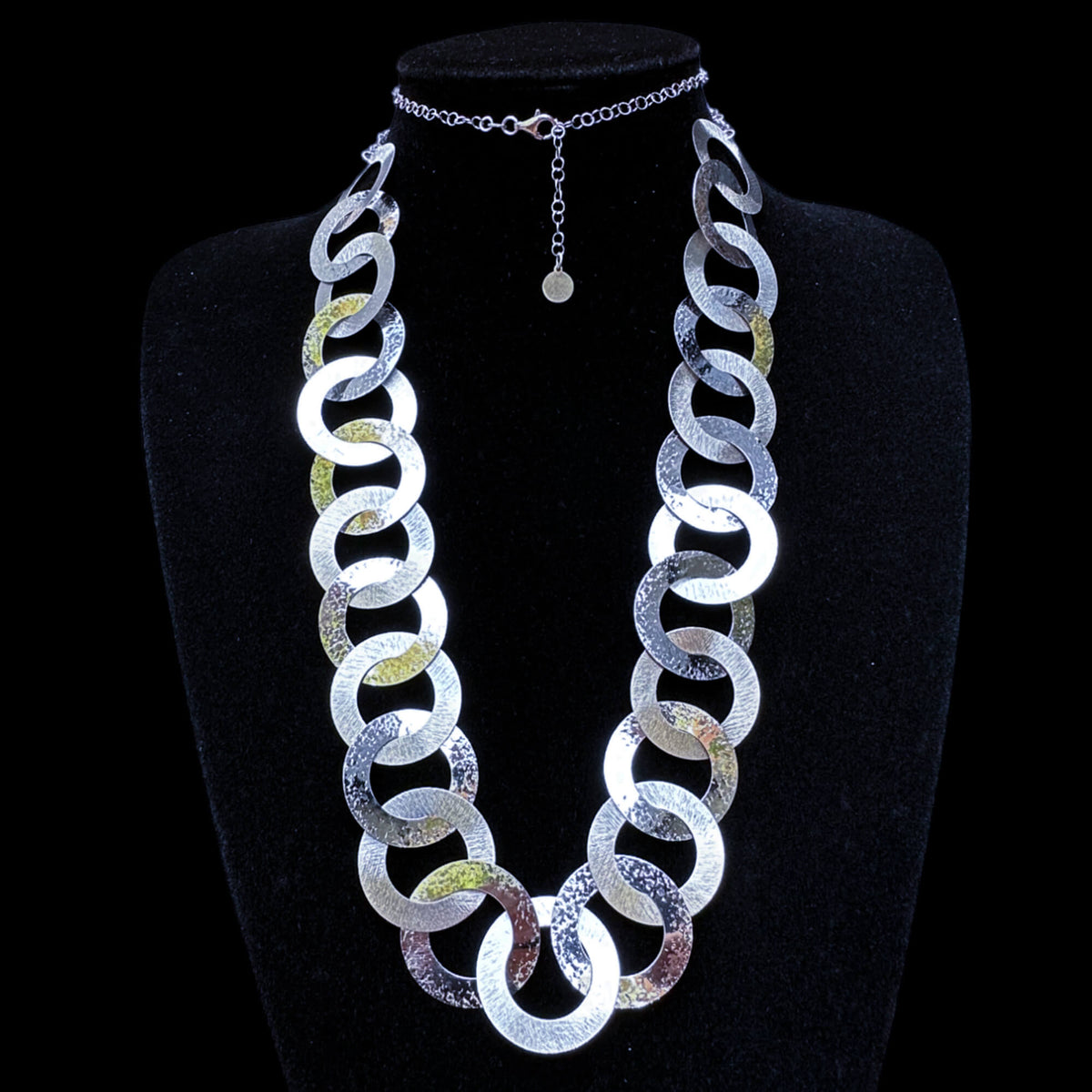 Sanjoya Collier Kiev ES0823002