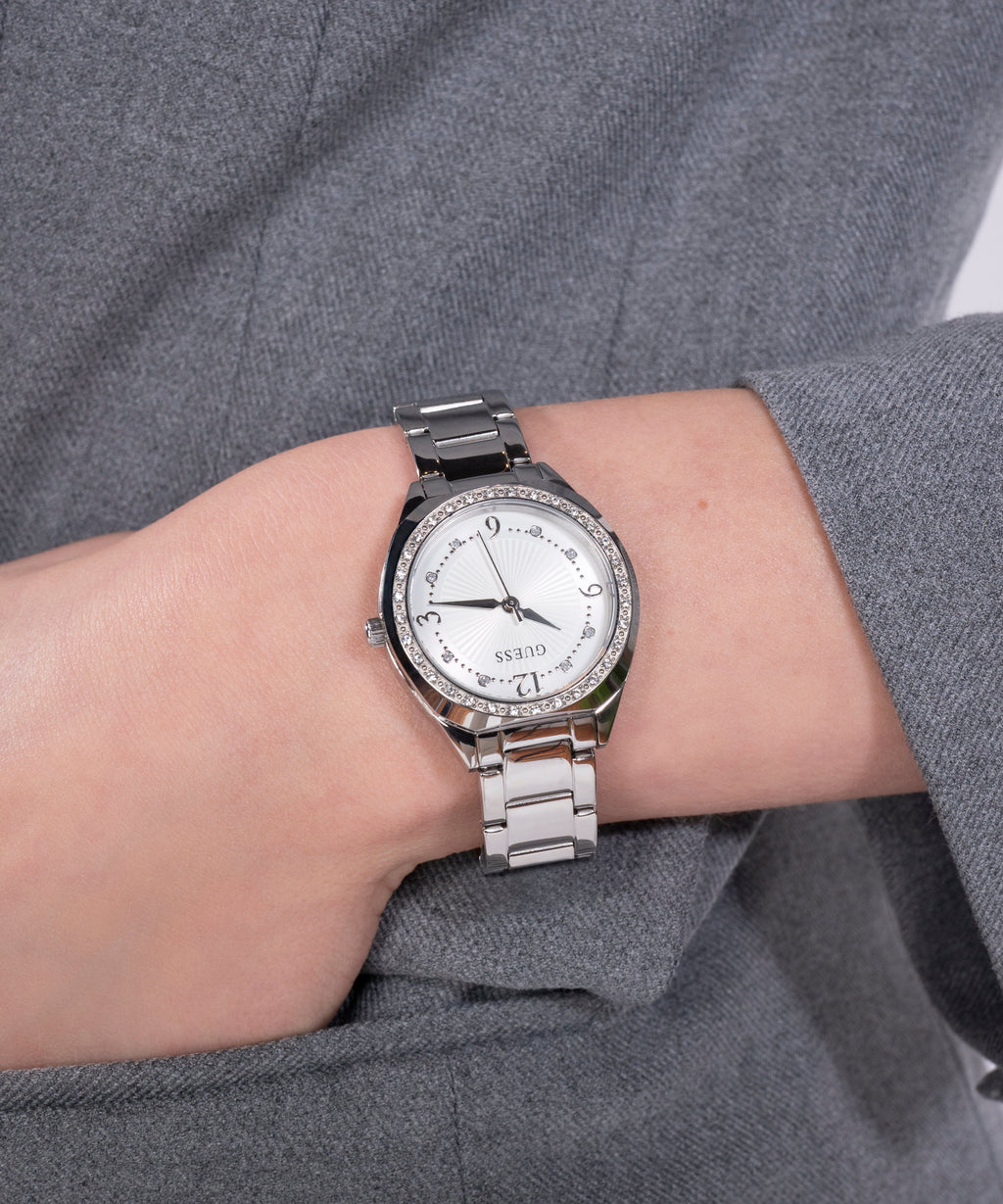 guess-gw0767l1