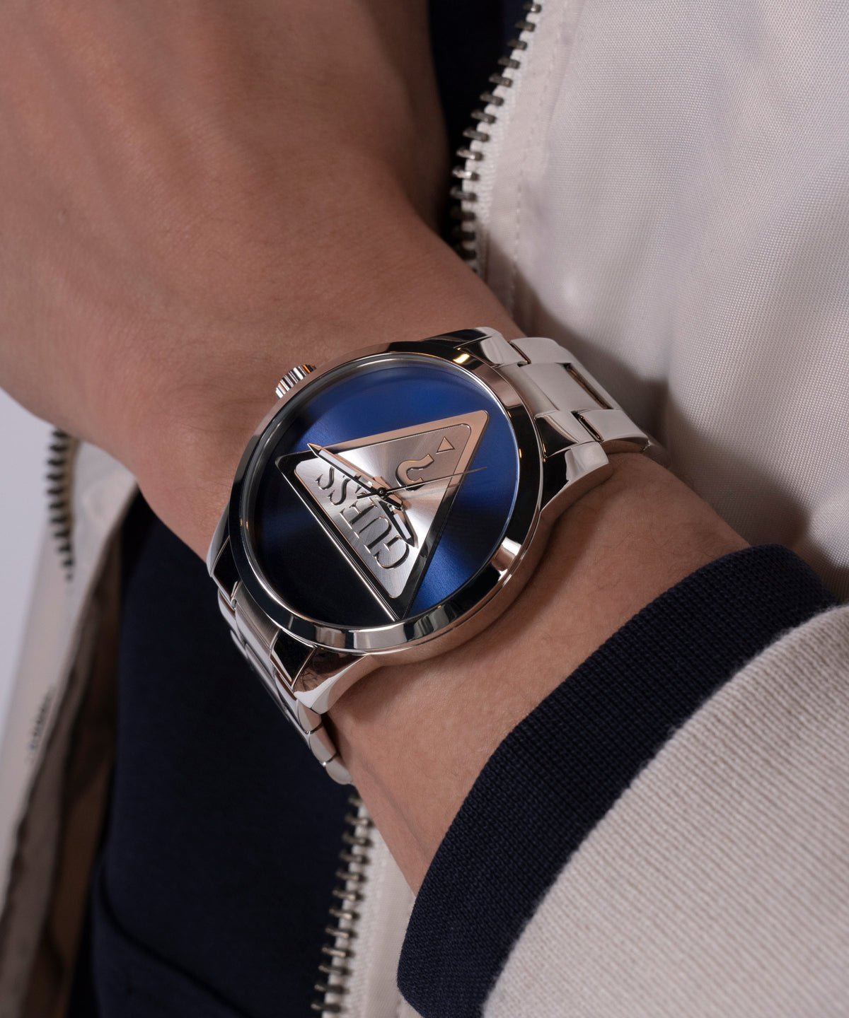 guess-gw0782g3