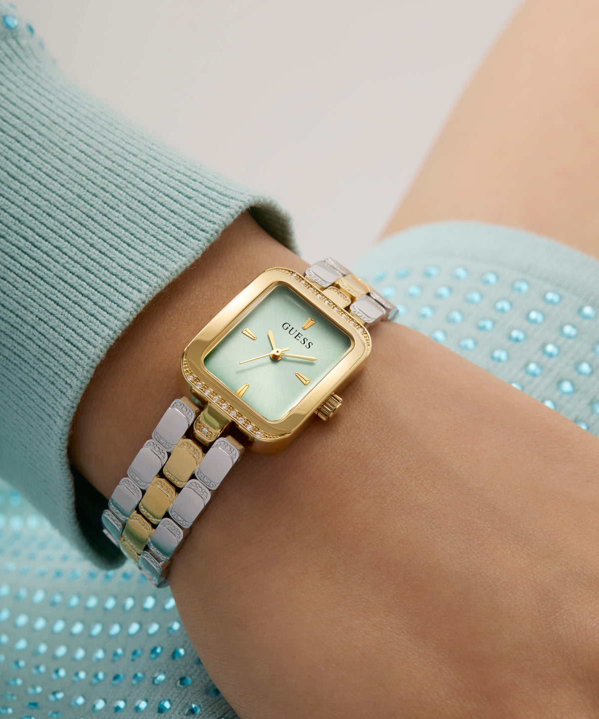 guess-gw0865l4