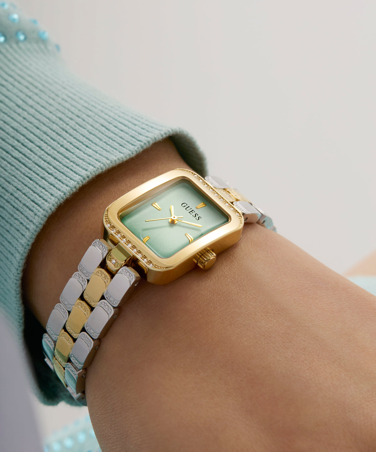 guess-gw0865l4