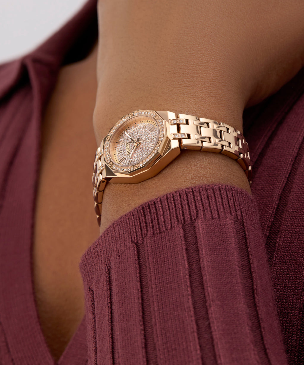 guess-gw0931l4