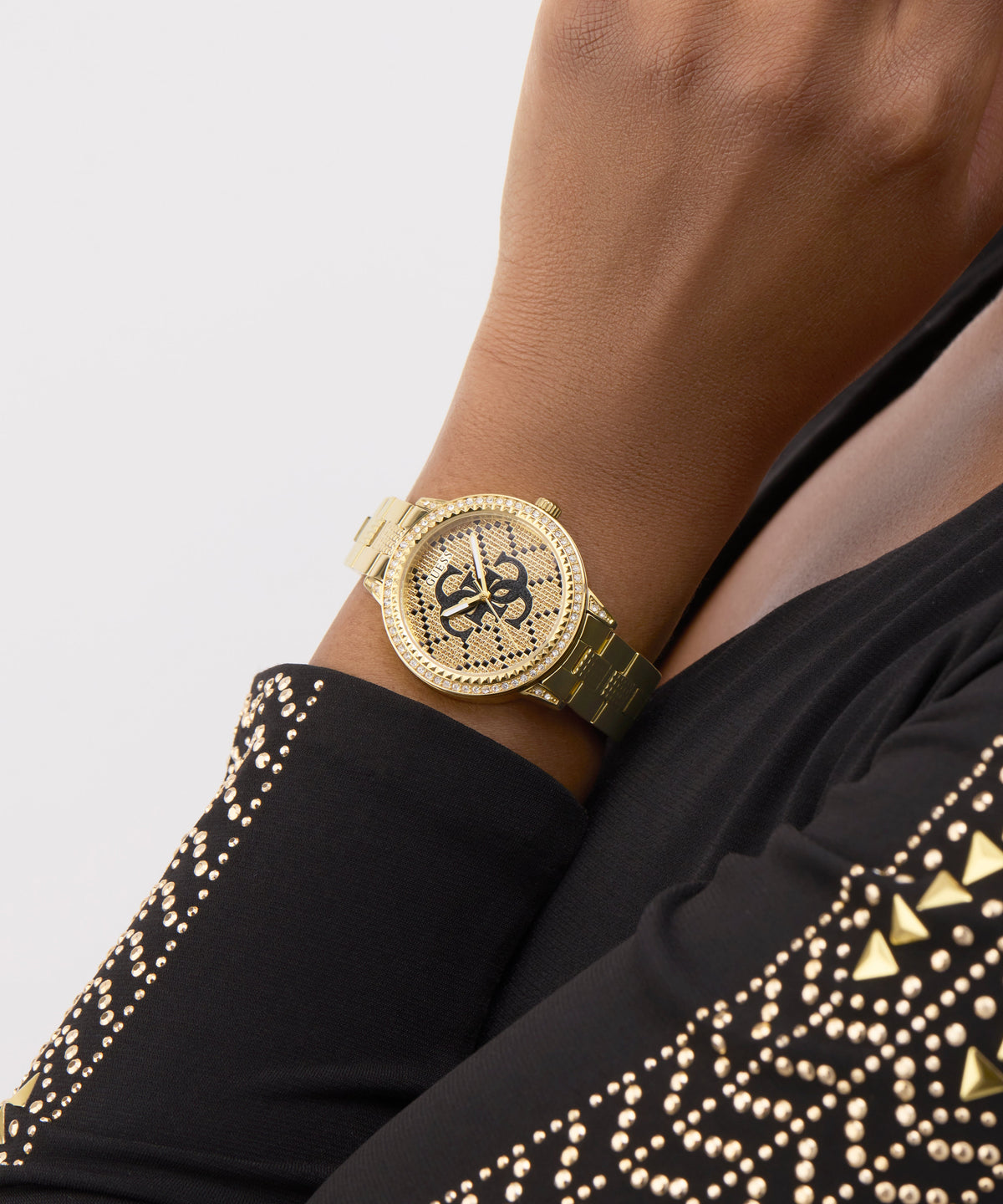 guess-gw0944l2