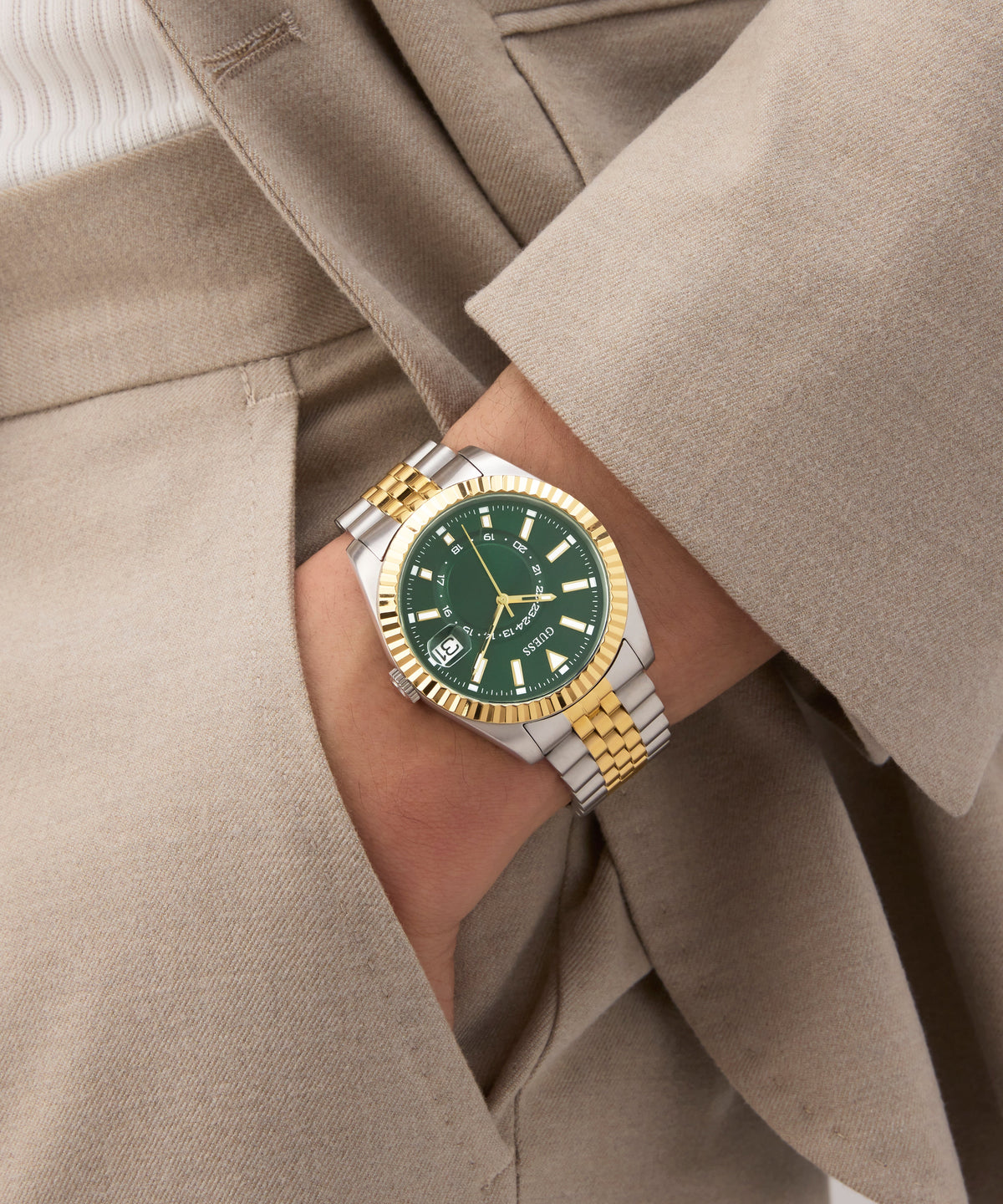 guess-gw0977g4
