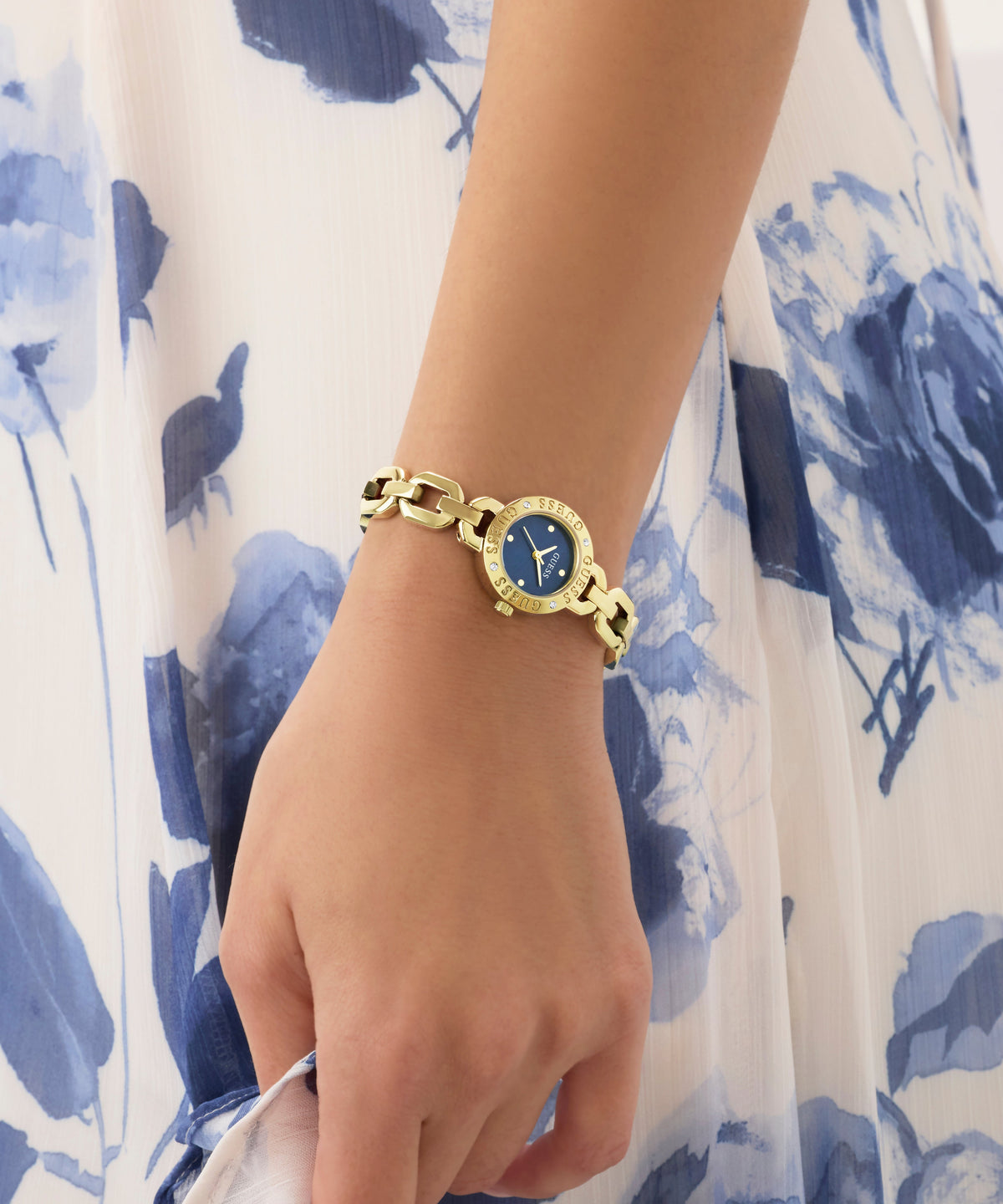 guess-gw1019l2