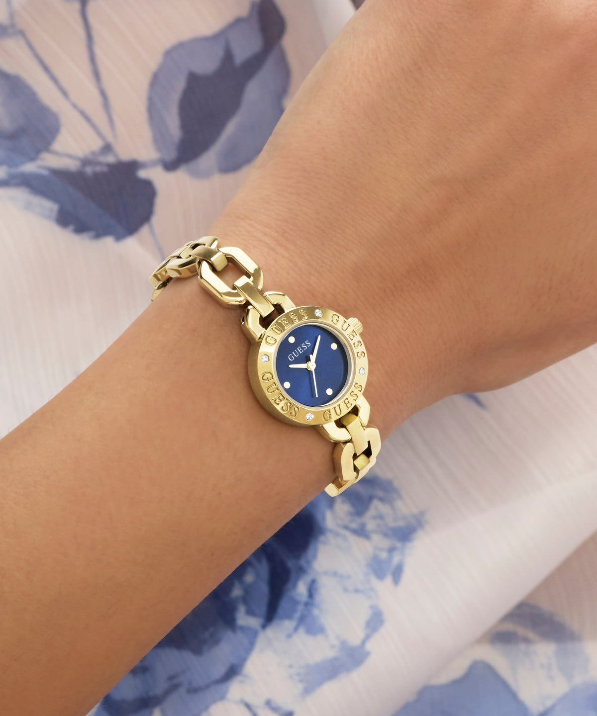 guess-gw1019l2