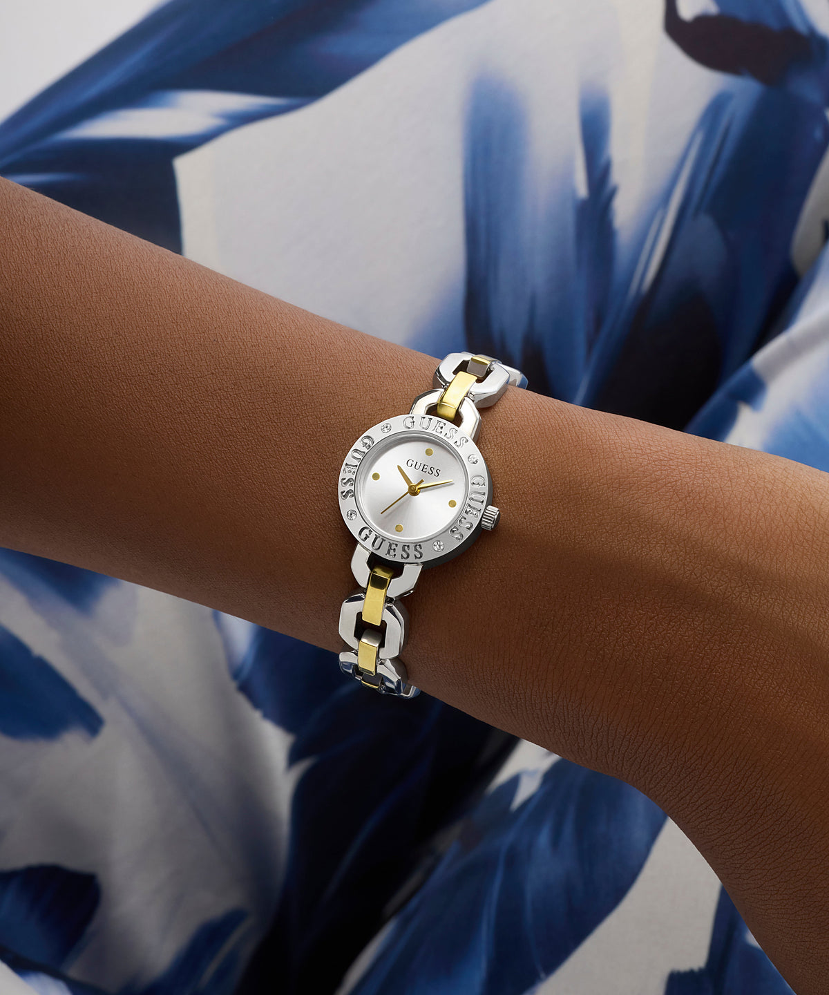guess-gw1019l3