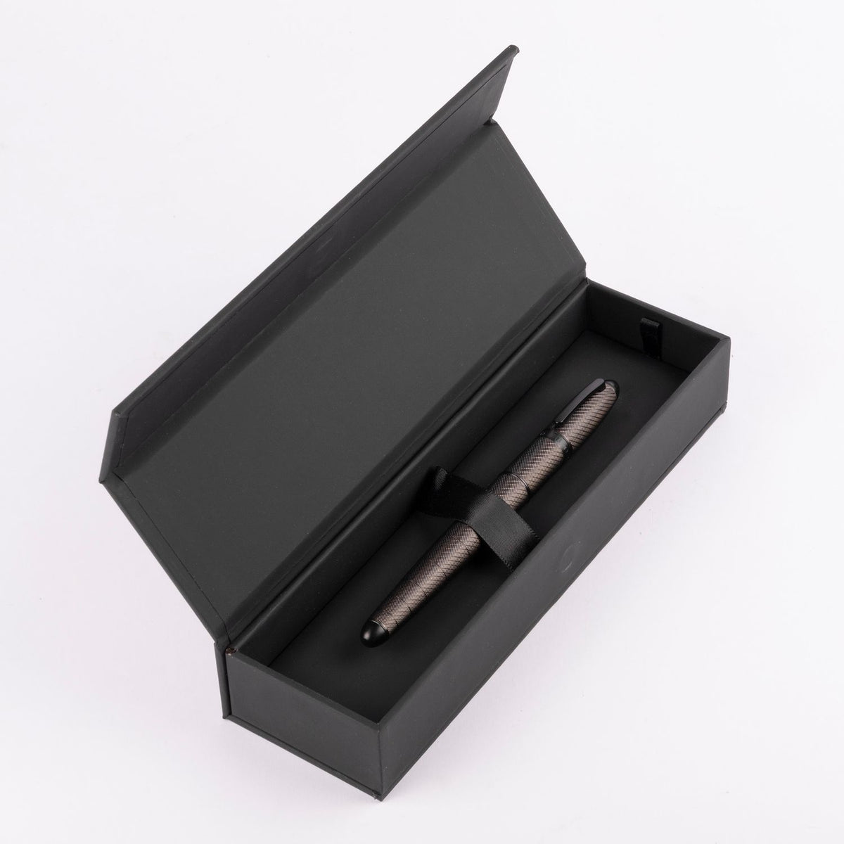 Boss Stylo plume Oval HSF1562D