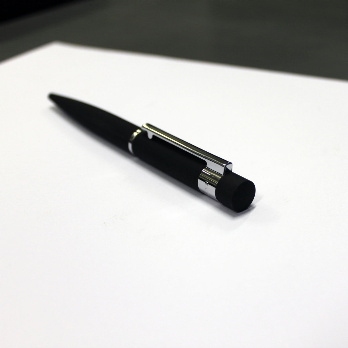 Boss Stylo bille Loop HSG5904