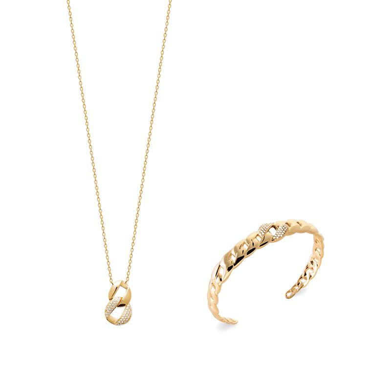 Coque de Nacre Collier plaqué or 973781