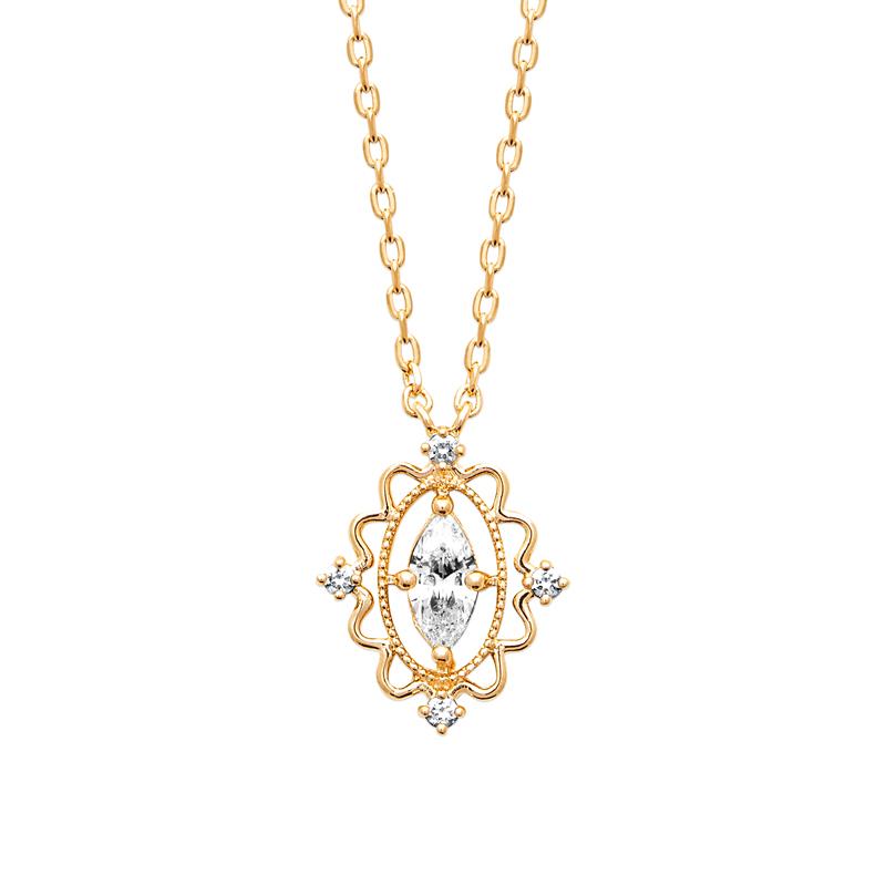 Coque de Nacre Collier plaqué or 974455