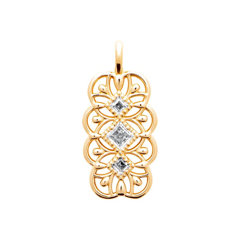 Coque de Nacre Pendentif plaqué or 2790710