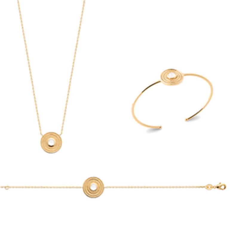 Coque de Nacre Bracelet jonc plaqué or 973141