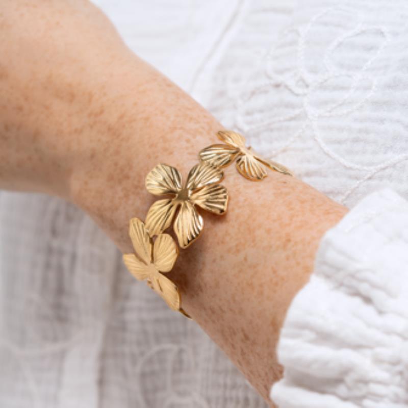 Coque de Nacre Bracelet jonc acier doré 312193
