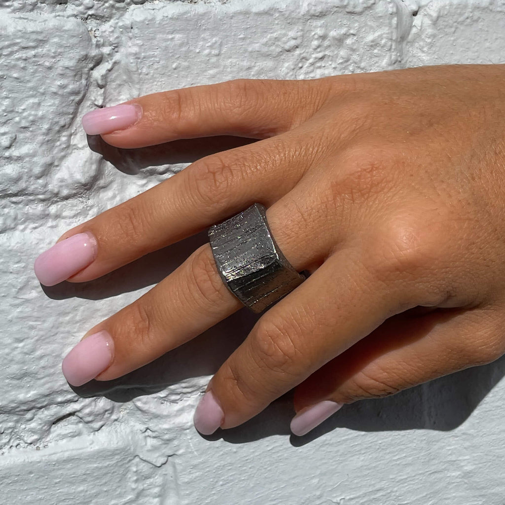 Sanjoya Bague Budapest L0223036