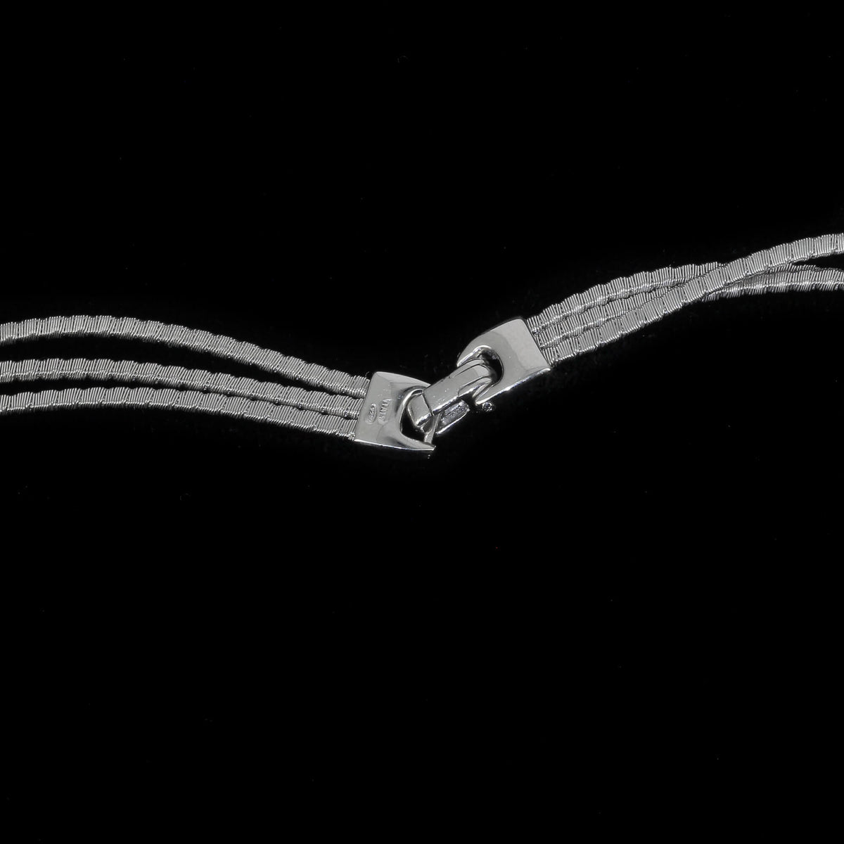 Sanjoya Collier Milan DEL0421004.45