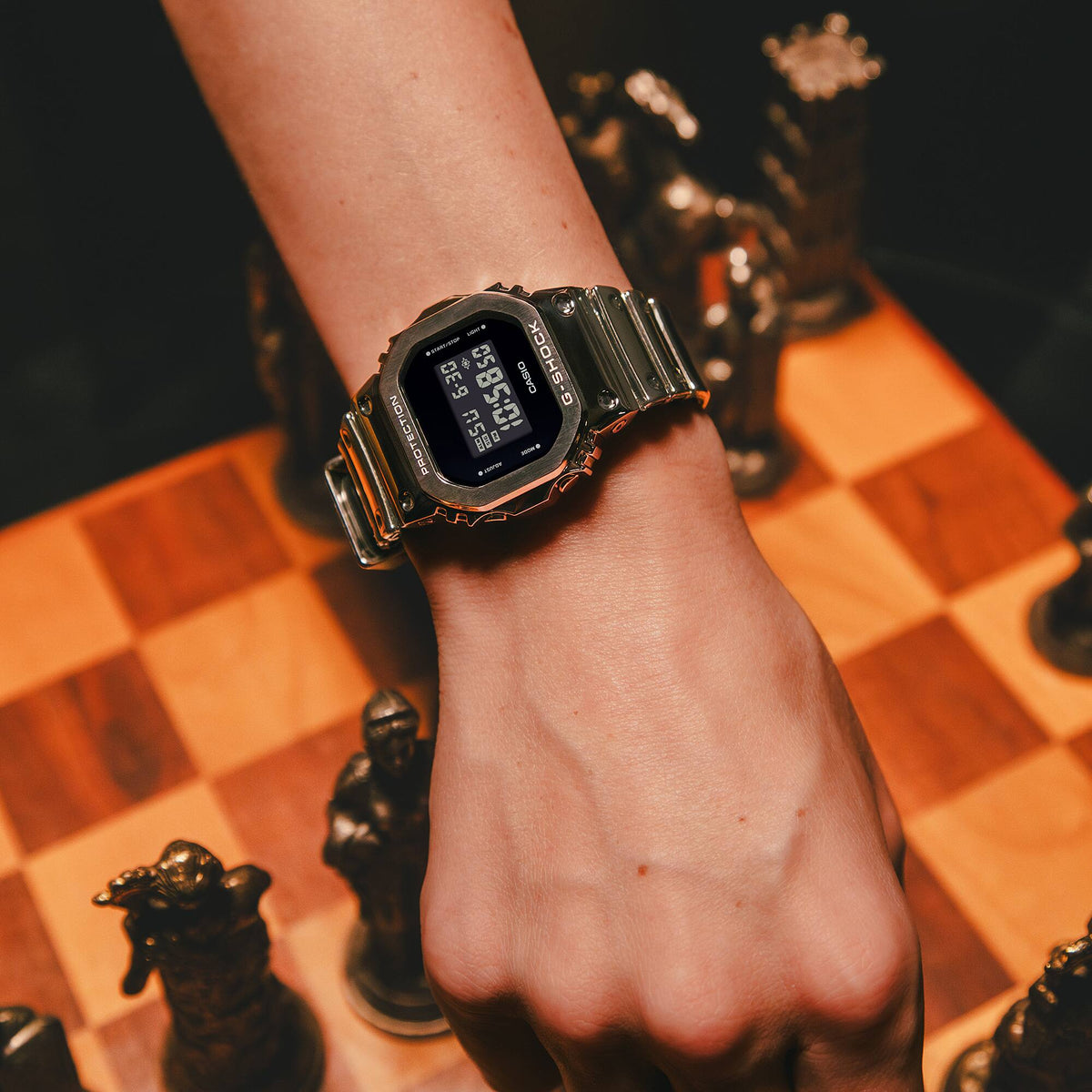 casio-gm-5600ym-8er
