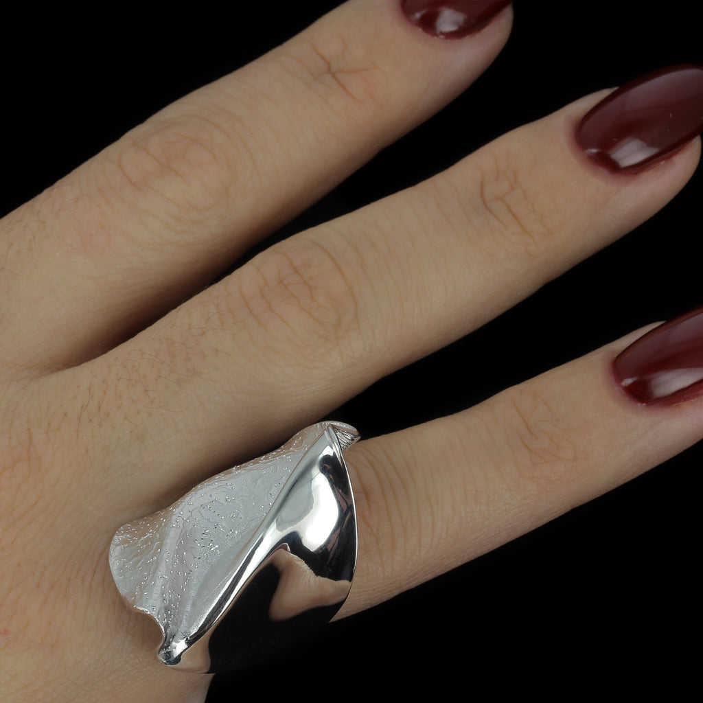 Sanjoya Bague Prague L112007