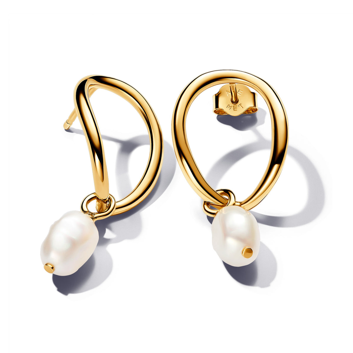 Pandora Essence Boucles d’Oreilles Cercle de Forme Organique & Perle de Culture d'Eau Douce Traitée 263281C01