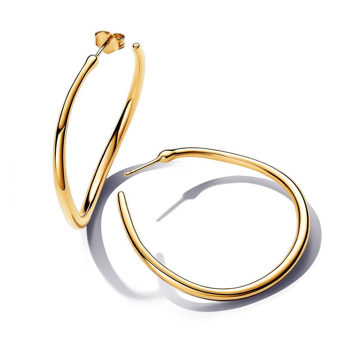 Pandora Essence Créoles Ouvertes de 42 mm de Forme Organique 263299C00
