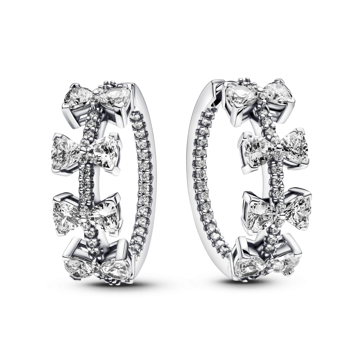 Pandora Timeless Créoles Rangée de Nœuds Scintillante 293545C01